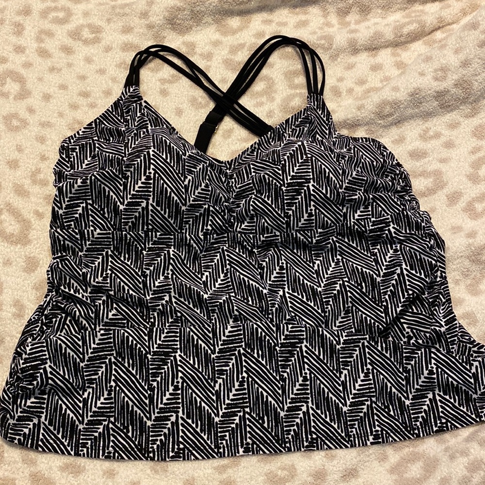 Ava & Viv Plus Bathing Suit Top 22w